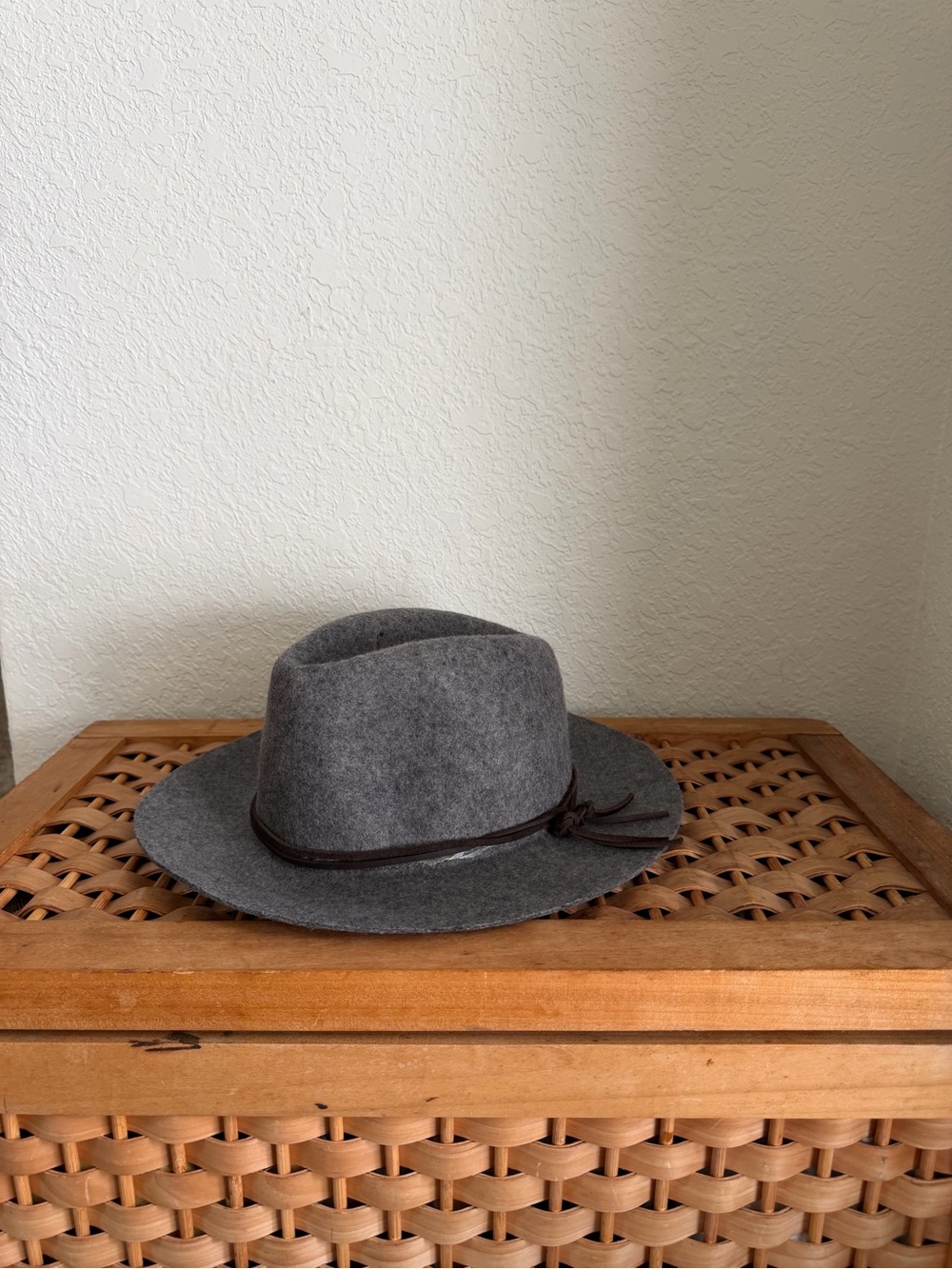 Classic Women's Grey Felt Fedora Hat with Leather Band